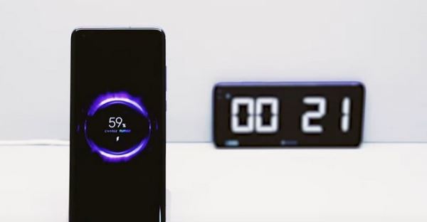 <br />
						Заряжает за 40 минут: Xiaomi тизерит быструю беспроводную 40-ваттную зарядку (видео)<br />
					