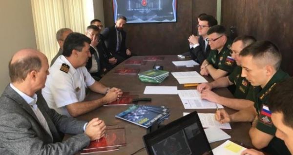 Делагация Минобороны РФ и МКВ провела переговоры в Бразилии в рамках форума «Армия-2020»